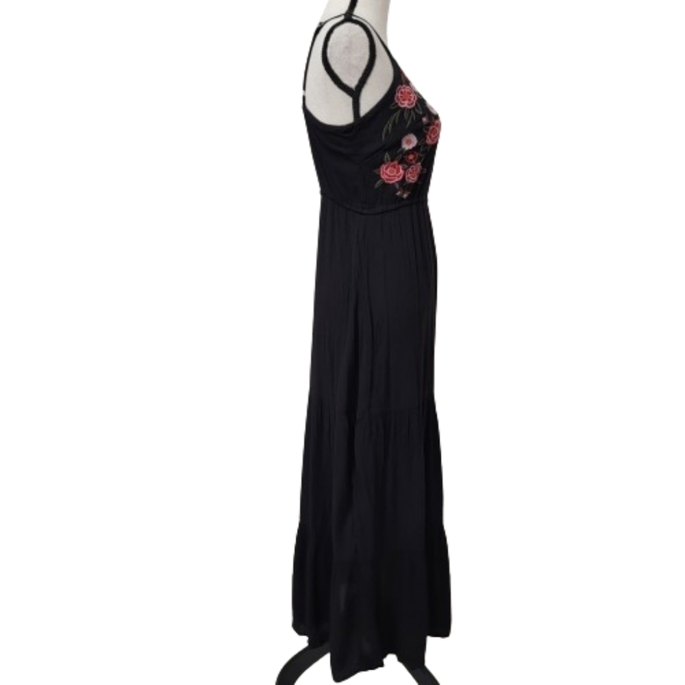 Fourteenth Place Size S Black Crepe Maxi Halter Dress w/ Pink Embroidered Floral - Picture 6 of 13